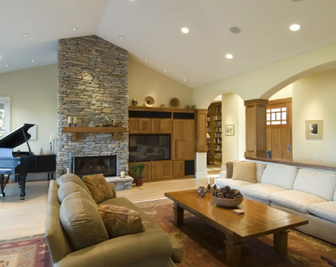 <!-- Desktop Version -->
<div class="uk-visible@m">

<p style="font-family: 'Poppins', sans-serif; font-weight: 700; font-size:24px;">REMODELING MAINTENANCE </p>

</div>


<!-- Mobile Version -->
<div class="uk-hidden@m">

<p style="font-family: 'Poppins', sans-serif; font-weight: 700; font-size:20px;">REMODELING MAINTENANCE </p>

</div>